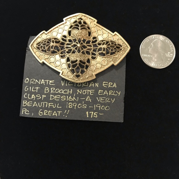 1890’s - 1900’s Ornate Victorian Era Gilt Brooch brass Large Old Clasp Detailed - Picture 7 of 8